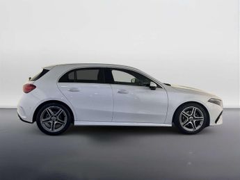 Mercedes-Benz A Class 2.0 A200d AMG Line (Executive) Hatchback 5dr Diesel 8G-DCT Euro 