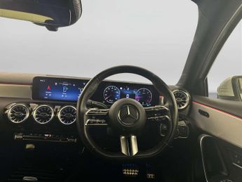 Mercedes-Benz A Class 2.0 A200d AMG Line (Executive) Hatchback 5dr Diesel 8G-DCT Euro 