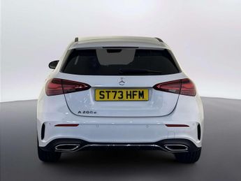 Mercedes-Benz A Class 2.0 A200d AMG Line (Executive) Hatchback 5dr Diesel 8G-DCT Euro 