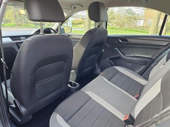 Skoda Rapid 1.4 TDI SE DSG Euro 6 (s/s) 5dr