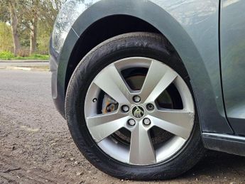 Skoda Rapid 1.4 TDI SE DSG Euro 6 (s/s) 5dr