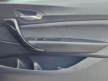 BMW 2 Series 1.5 218i M Sport Auto Euro 6 (s/s) 2dr