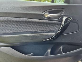 BMW 2 Series 1.5 218i M Sport Auto Euro 6 (s/s) 2dr