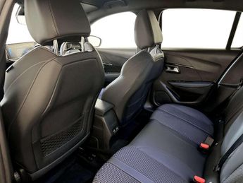 Peugeot E-208 50kWh GT Hatchback 5dr Electric Auto (7kW Charger) (136 ps)