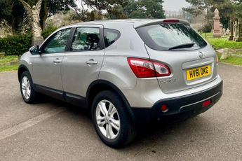 Nissan Qashqai 2.0 Acenta 2WD Euro 5 5dr