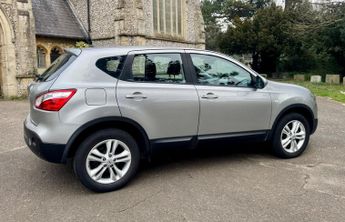 Nissan Qashqai 2.0 Acenta 2WD Euro 5 5dr