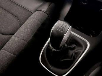 Citroen C3 1.2 PureTech Shine Plus Hatchback 5dr Petrol Manual Euro 6 (s/s)