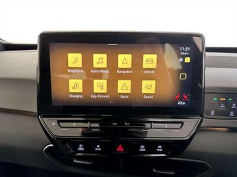 Volkswagen ID.3 Pro Performance 58kWh Life Hatchback 5dr Electric Auto (204 ps)
