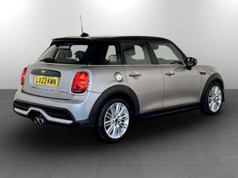 MINI Hatch 2.0 Cooper S Exclusive Hatchback 5dr Petrol Steptronic Euro 6 (s