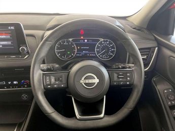 Nissan Qashqai 1.3 DIG-T MHEV Acenta Premium SUV 5dr Petrol Hybrid Manual Euro 