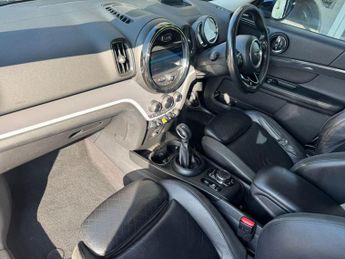 MINI COUNTRYMAN 1.5 7.6kWh Cooper SE Classic SUV 5dr Petrol Plug-in Hybrid Auto 