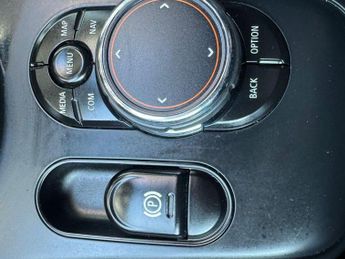 MINI COUNTRYMAN 1.5 7.6kWh Cooper SE Classic SUV 5dr Petrol Plug-in Hybrid Auto 