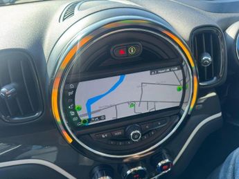 MINI COUNTRYMAN 1.5 7.6kWh Cooper SE Classic SUV 5dr Petrol Plug-in Hybrid Auto 