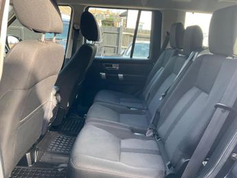 Land Rover Discovery 4 3.0 SD V6 SE Auto 4WD Euro 5 (s/s) 5dr