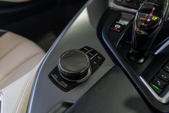 BMW i8 1.5 11.6kWh Roadster Auto 4WD Euro 6 (s/s) 2dr