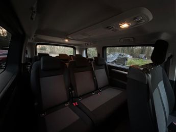 Toyota PROACE Verso 2.0D Shuttle Medium MPV MWB Euro 6 (s/s) 5dr (9 Seat)