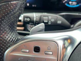 Mercedes-Benz EQC EQC 400 80kWh AMG Line (Premium) Auto 4MATIC 5dr