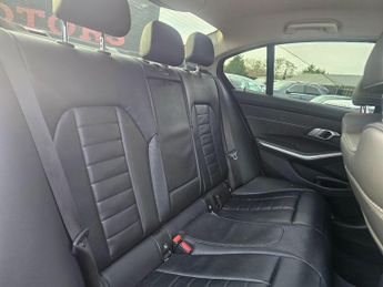 BMW 3 Series 2.0 320i Sport Auto Euro 6 (s/s) 4dr