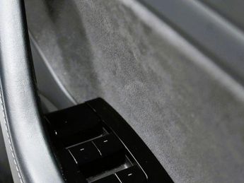 TESLA Model 3 Standard Range Plus Saloon 4dr Electric Auto RWD (241 bhp) +FREE