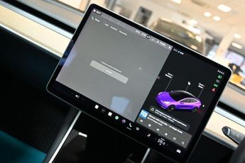 TESLA Model 3 Standard Range Plus Saloon 4dr Electric Auto RWD (241 bhp) +FREE