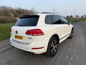 Volkswagen Touareg 3.0 TDI V6 BlueMotion Tech R-Line Tiptronic 4WD Euro 5 (s/s) 5dr