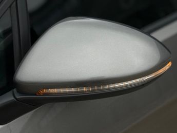 Volkswagen Golf 2.0 TDI BlueMotion Tech GTD DSG Euro 6 (s/s) 5dr