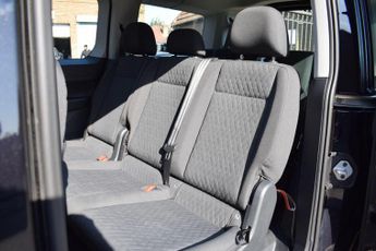 Volkswagen Caddy Maxi 2.0 TDI Life DSG Euro 6 (s/s) 5dr