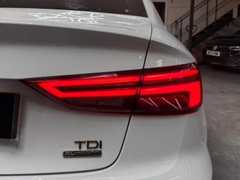 Audi A3 2.0 TDI S line S Tronic Auto 6Spd quattro Euro 6 (s/s) 4dr