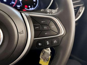 Fiat Tipo 1.0 Cross Hatchback 5dr Petrol Manual Euro 6 (s/s) (100 bhp)