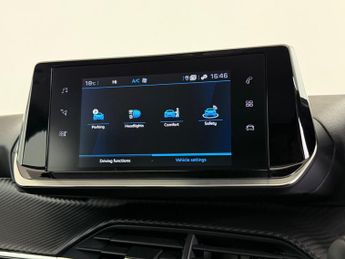 Peugeot 208 1.2 PureTech Allure Premium + EAT Euro 6 (s/s) 5dr