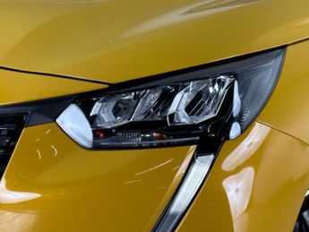 Peugeot 208 1.2 PureTech Allure Premium + EAT Euro 6 (s/s) 5dr