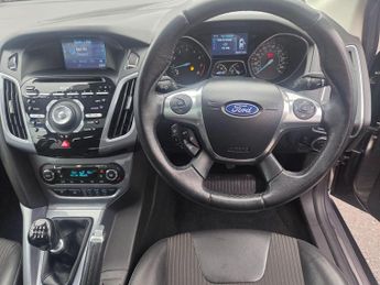 Ford Focus 1.6T EcoBoost Titanium X Euro 5 (s/s) 5dr