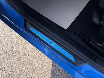 BMW 3 Series 2.0 330e 7.6kWh M Sport Auto Euro 6 (s/s) 4dr