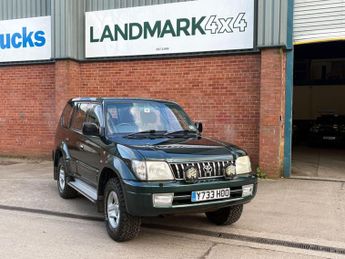 Toyota Land Cruiser 3.0 D-4D GX SUV 5dr Diesel Manual (8 Seat) (253 g/km, 161 bhp)