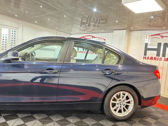 BMW 3 Series 2.0 320d ED EfficientDynamics Business Auto Euro 5 (s/s) 4dr