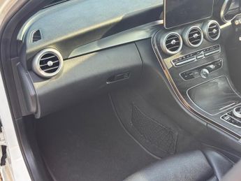 Mercedes-Benz C Class 2.1 C250d AMG Line (Premium Plus) G-Tronic+ 4MATIC Euro 6 (s/s) 