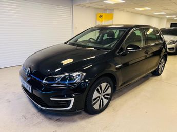 Volkswagen Golf 35.8kWh e-Golf Auto 5dr