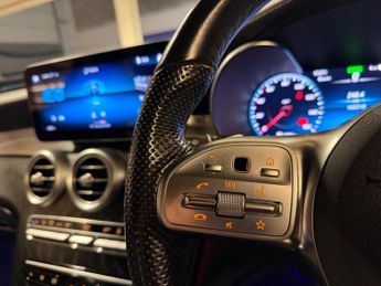 Mercedes-Benz GLC 2.0 GLC300de 13.5kWh AMG Line (Premium) G-Tronic+ 4MATIC Euro 6 