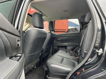 Mitsubishi Outlander 2.0h 12kWh GX4h CVT 4WD Euro 6 (s/s) 5dr