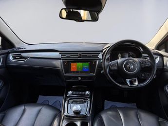 MG MG5 61.1kWh Exclusive Long Range Auto 5dr