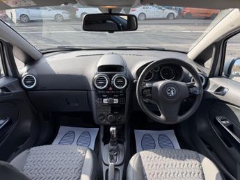 Vauxhall Corsa 1.4 16V SE Auto Euro 5 5dr