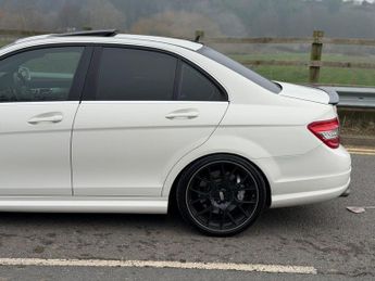 Mercedes-Benz C Class 6.3 C63 V8 AMG G-Tronic Euro 4 4dr