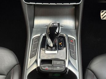 MG MG HS 1.5 T-GDI 16.6kWh SE Auto Euro 6 (s/s) 5dr