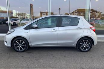 Toyota Yaris 1.5 VVT-h Icon Tech E-CVT Euro 6 (s/s) 5dr