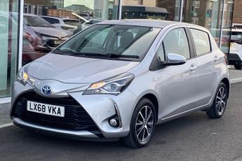 Toyota Yaris 1.5 VVT-h Icon Tech E-CVT Euro 6 (s/s) 5dr