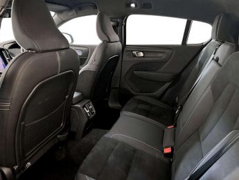 Volvo C40 Twin Recharge 78kWh Ultimate SUV 5dr Electric Auto AWD (408 ps)