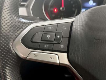 Volkswagen Passat 1.4 TSI 13kWh GTE Estate 5dr Petrol Plug-in Hybrid DSG Euro 6 (s