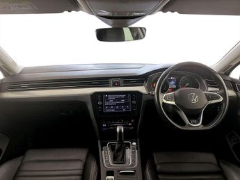 Volkswagen Passat 1.4 TSI 13kWh GTE Estate 5dr Petrol Plug-in Hybrid DSG Euro 6 (s