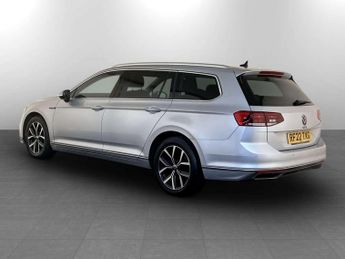 Volkswagen Passat 1.4 TSI 13kWh GTE Estate 5dr Petrol Plug-in Hybrid DSG Euro 6 (s