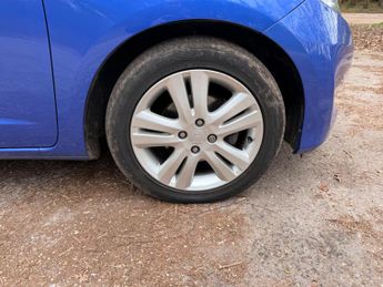 Honda Jazz 1.4 i-VTEC ES Plus CVT Euro 5 5dr